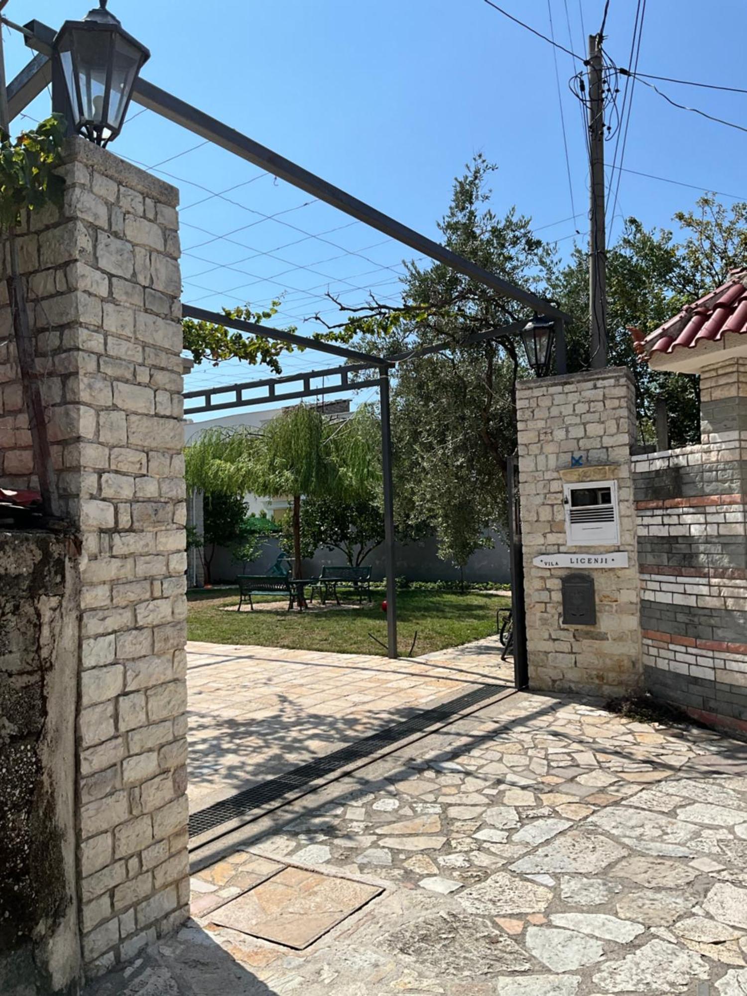 Vila Licenji Vlorë Extérieur photo